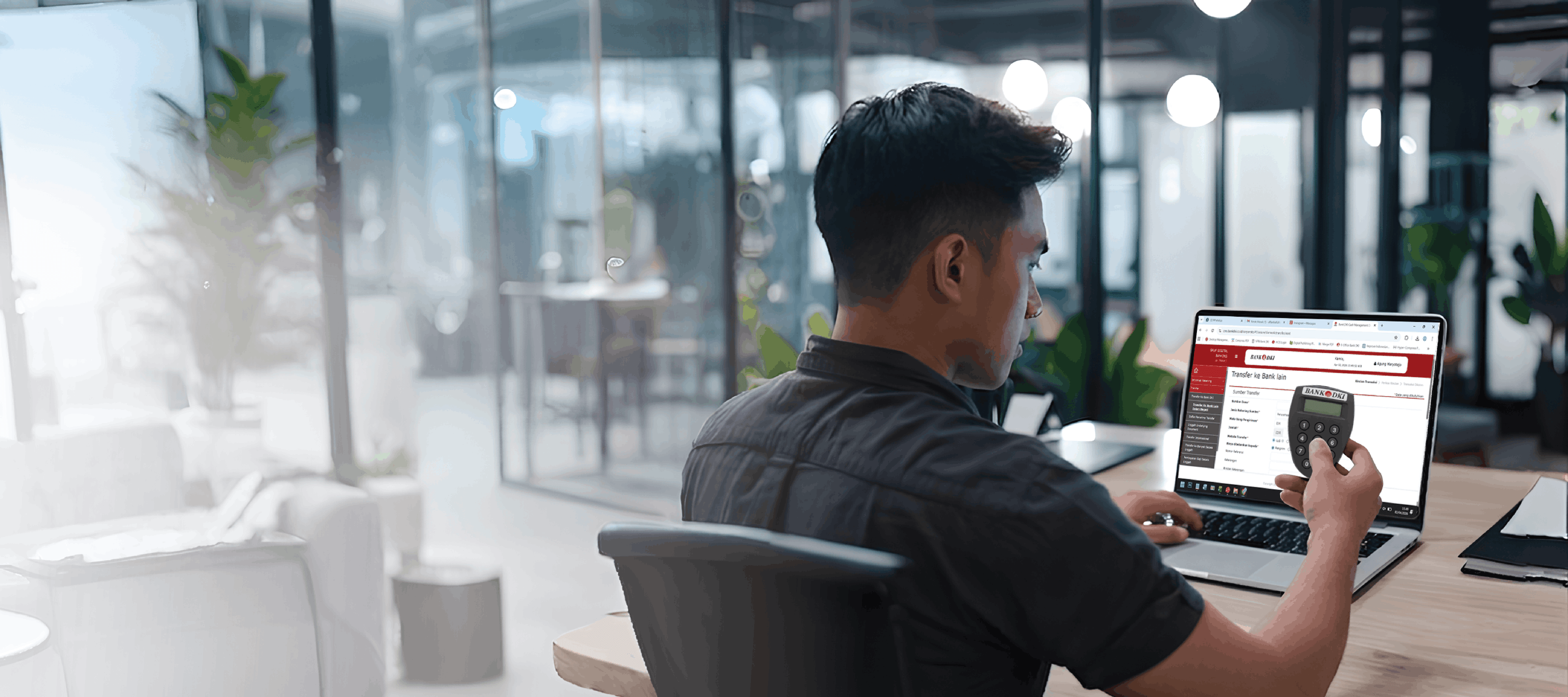 Manage Corporate Finances with Full Control