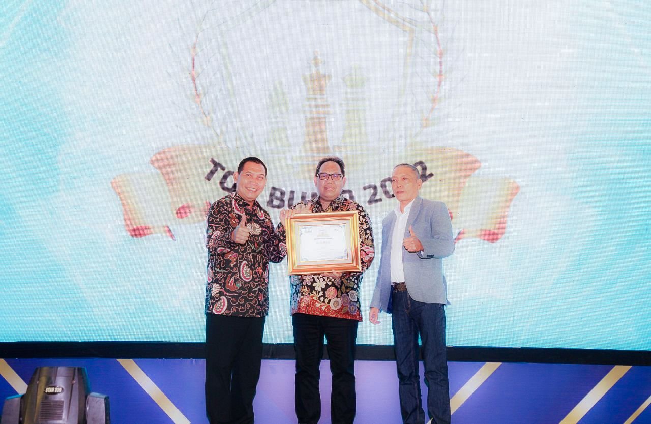 Bank DKI Wins 2022 TOP BUMD Award