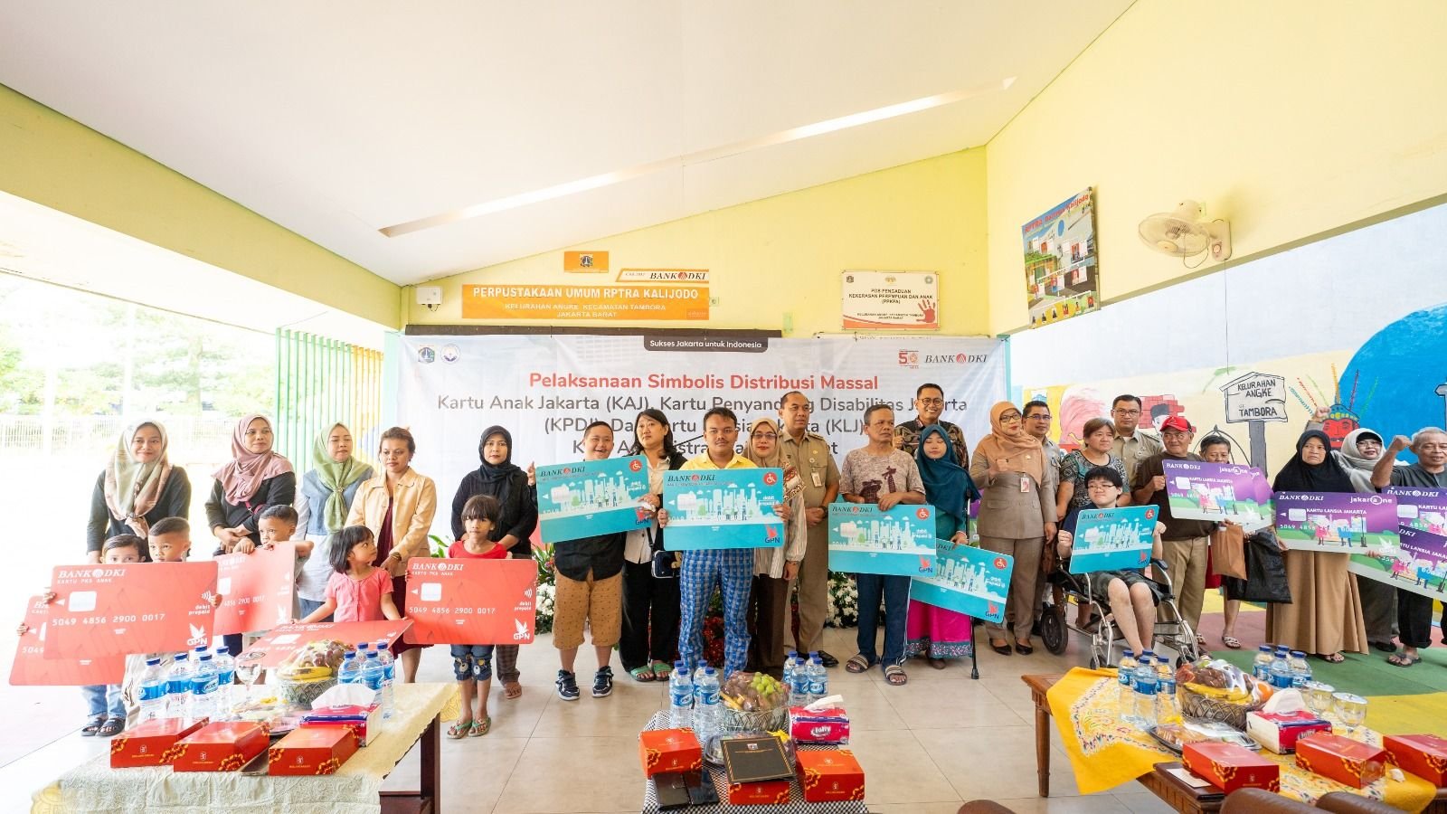Bank DKI Distributes KLJ, KPDJ, and KAJ to the DKI Jakarta Community