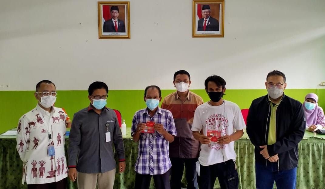 Bank DKI Distributes BST in Seribu Islands