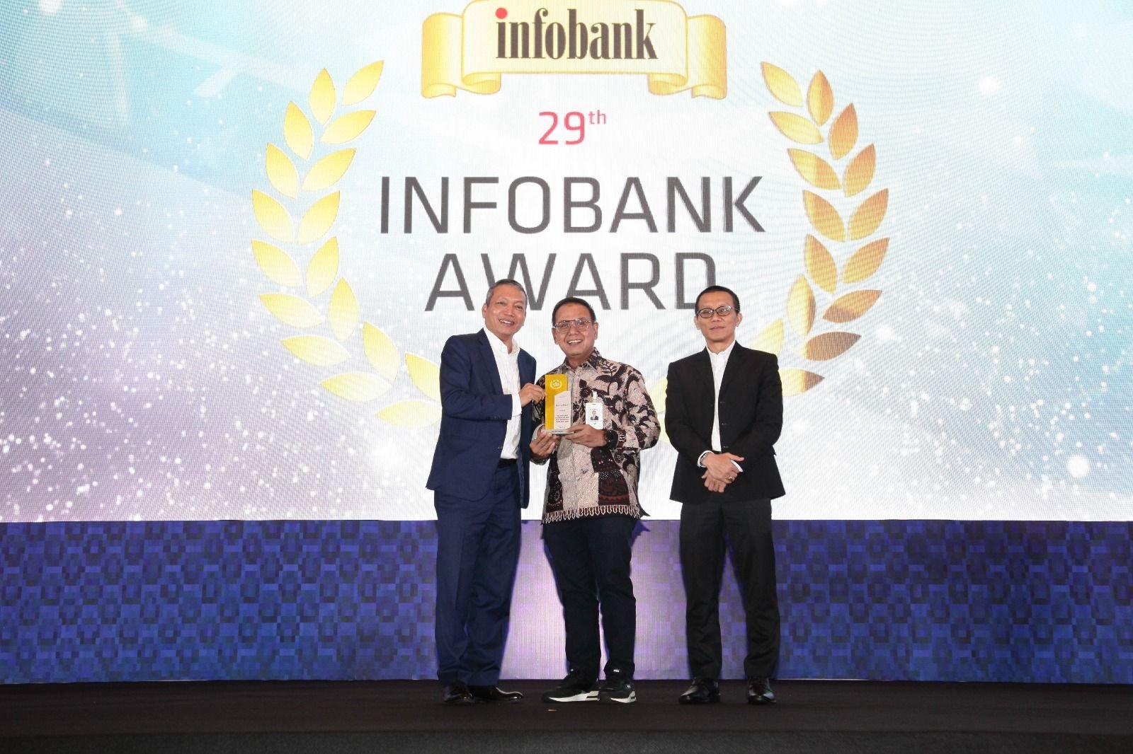 Bank DKI Wins The Excellent Performance Bank Award in 5 Consecutive Years (2018-2023)