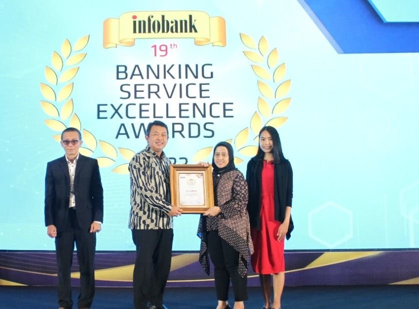 Bank DKI Wins Infobank Banking Service Excellence Award 2022