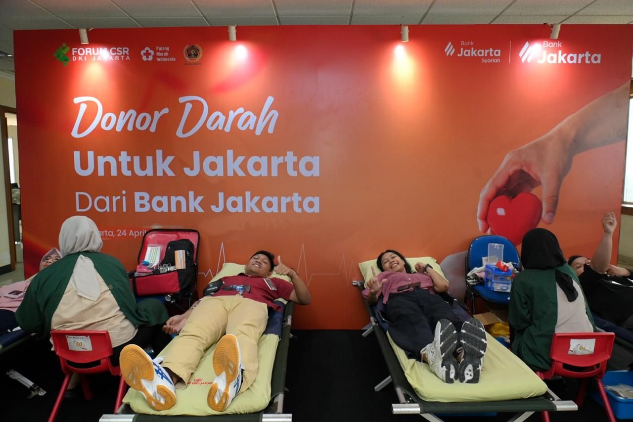 Bank Jakarta Collaborates with PWI Jaya and PMI DKI Jakarta to Hold Blood Donation, Helping Blood Availability in DKI Jakarta