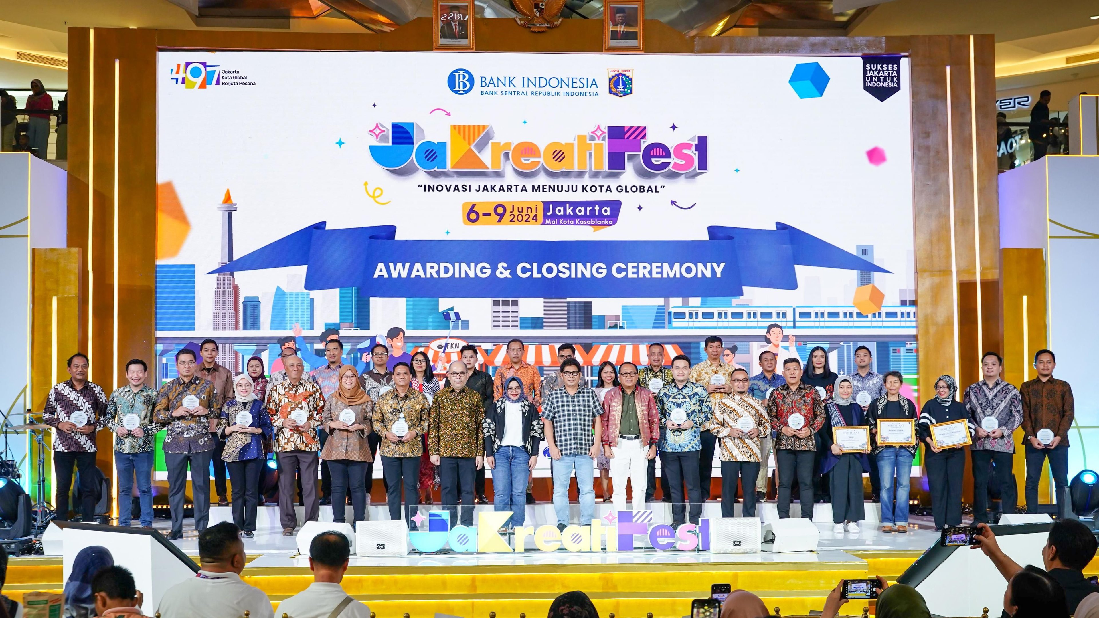 Consistent Implementation of the Small Business Empowerment Program, Bank DKI Receives Appreciation from Bank Indonesia