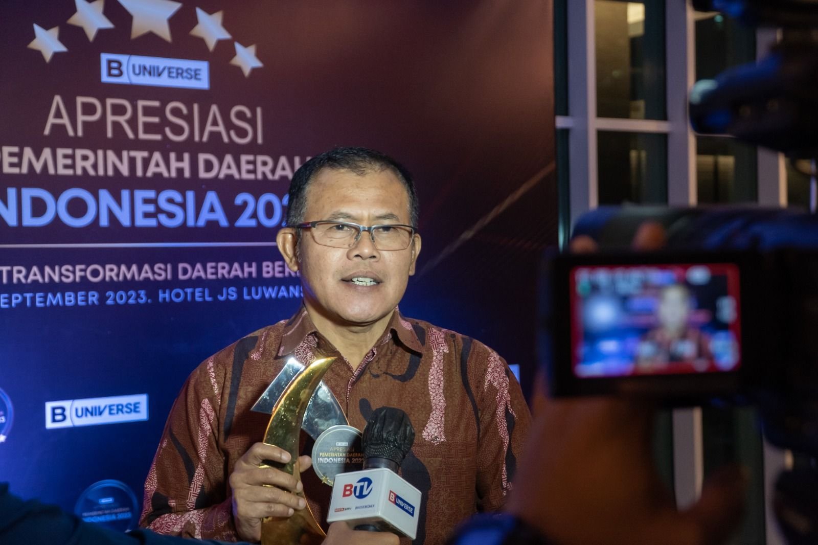 (PHOTOS) Through Digital Transformation, Bank DKI Wins 2023 Indonesian Regional Government Appreciation Award