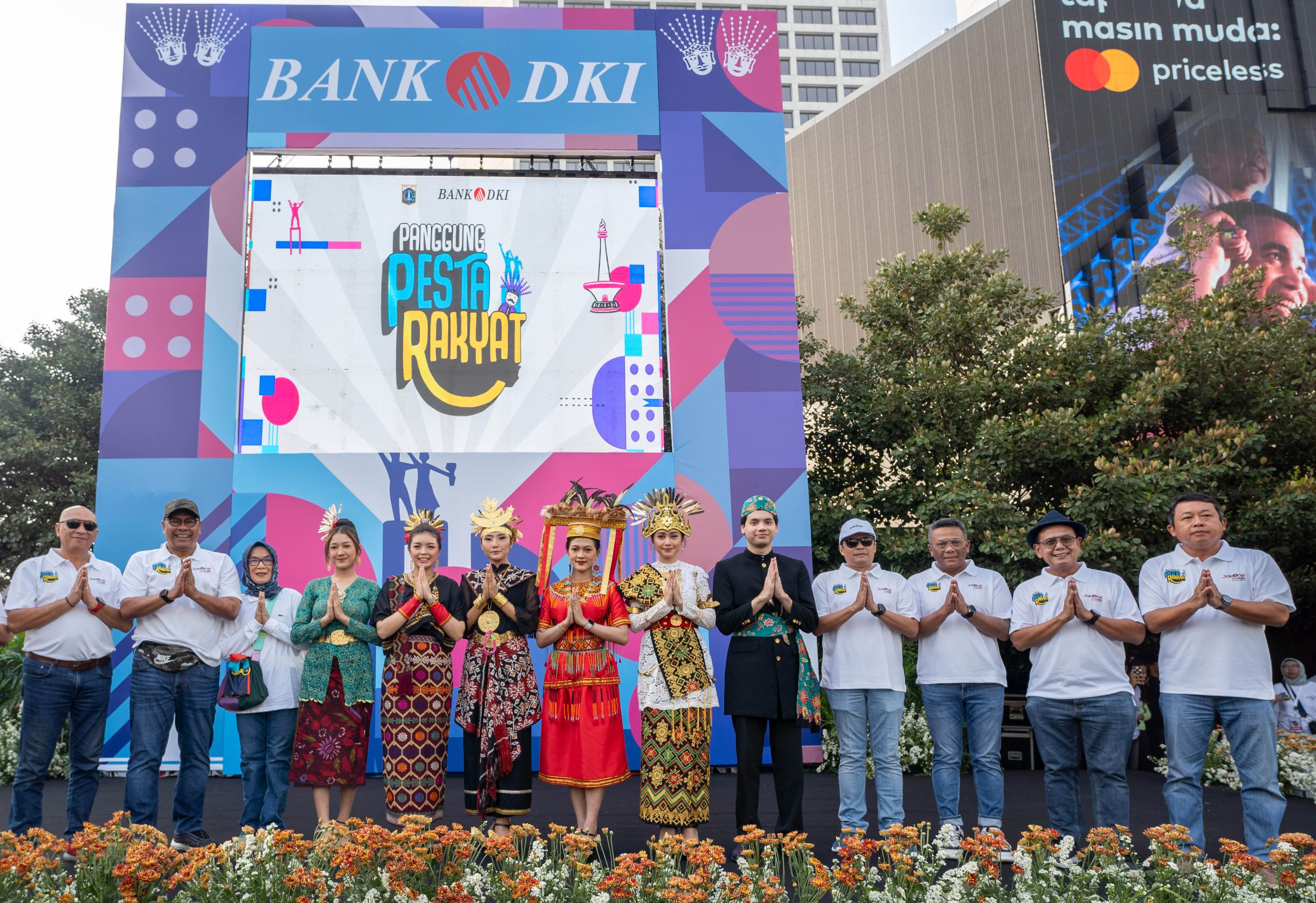 Through the People's Stage Event, Bank DKI Encourages Literacy and Inclusion in Banking Products and Services