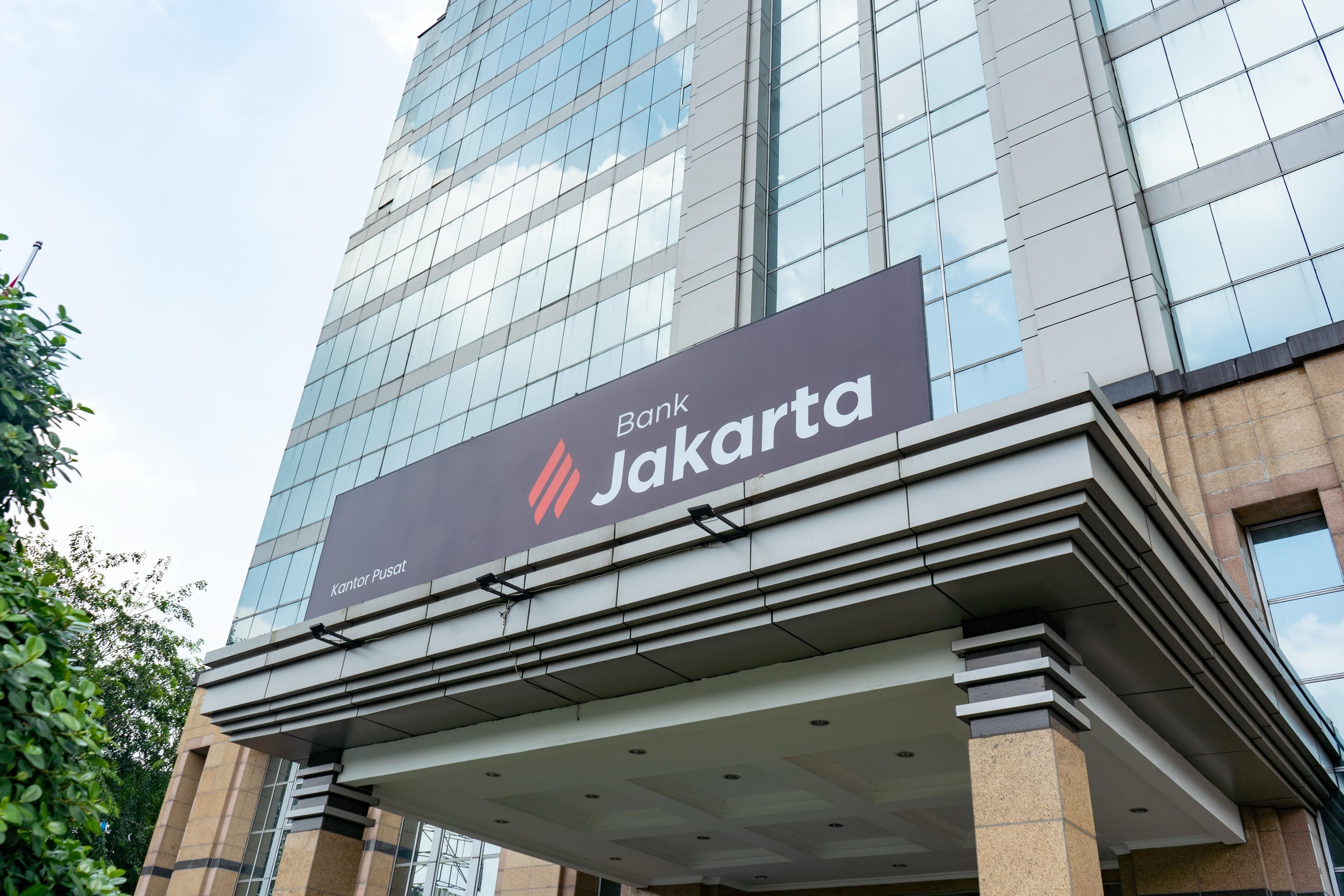 Holding Statement – ​​Bank Jakarta Regarding the Determination of the Suspect in the Case of Providing Credit Facilities at Bank Jakarta, Semarang Branch