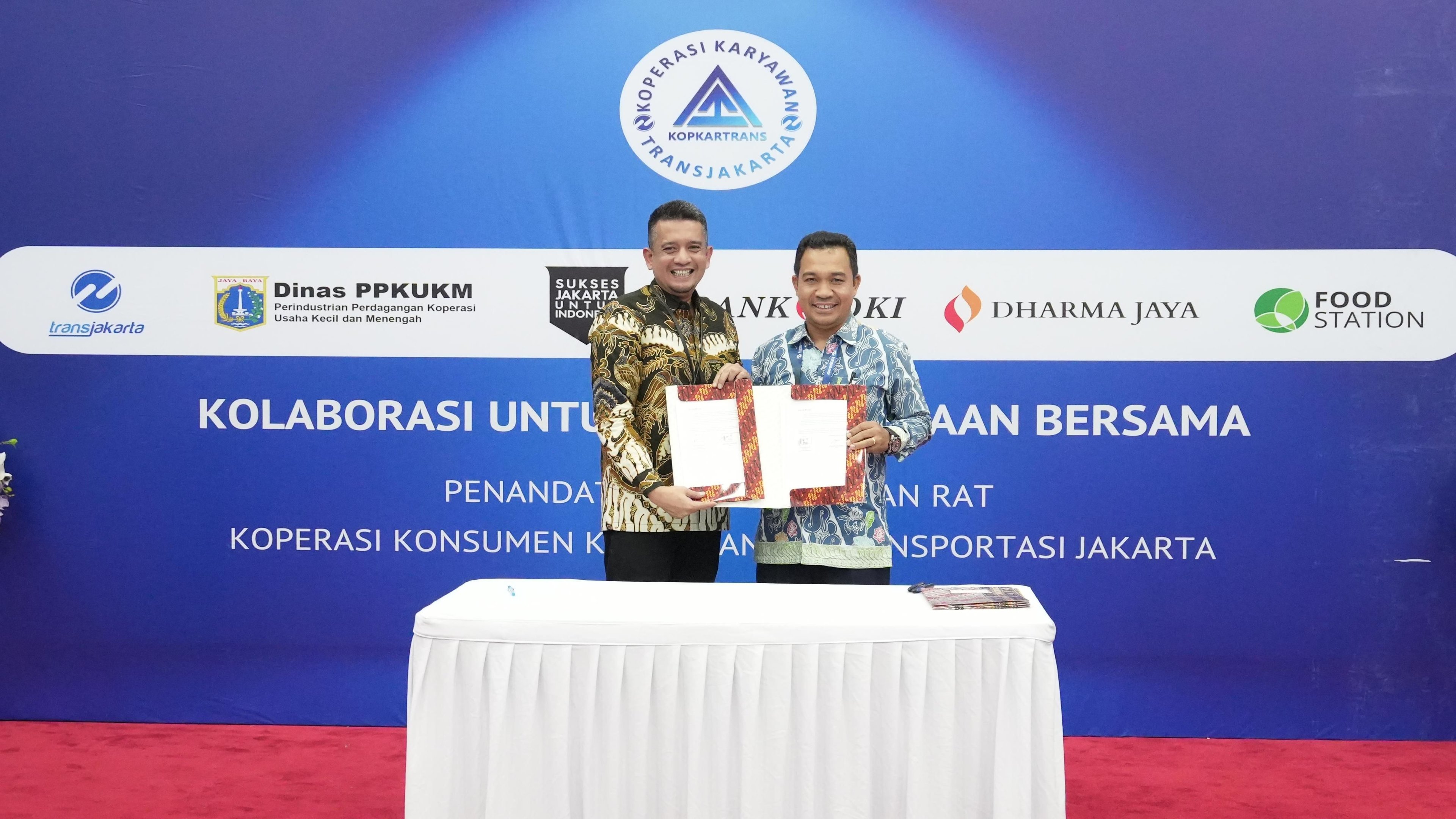 Encouraging Increased Consumer Credit, Bank DKI Collaborates with Transjakarta Employee Consumer Cooperative (KOPKARTRANS)