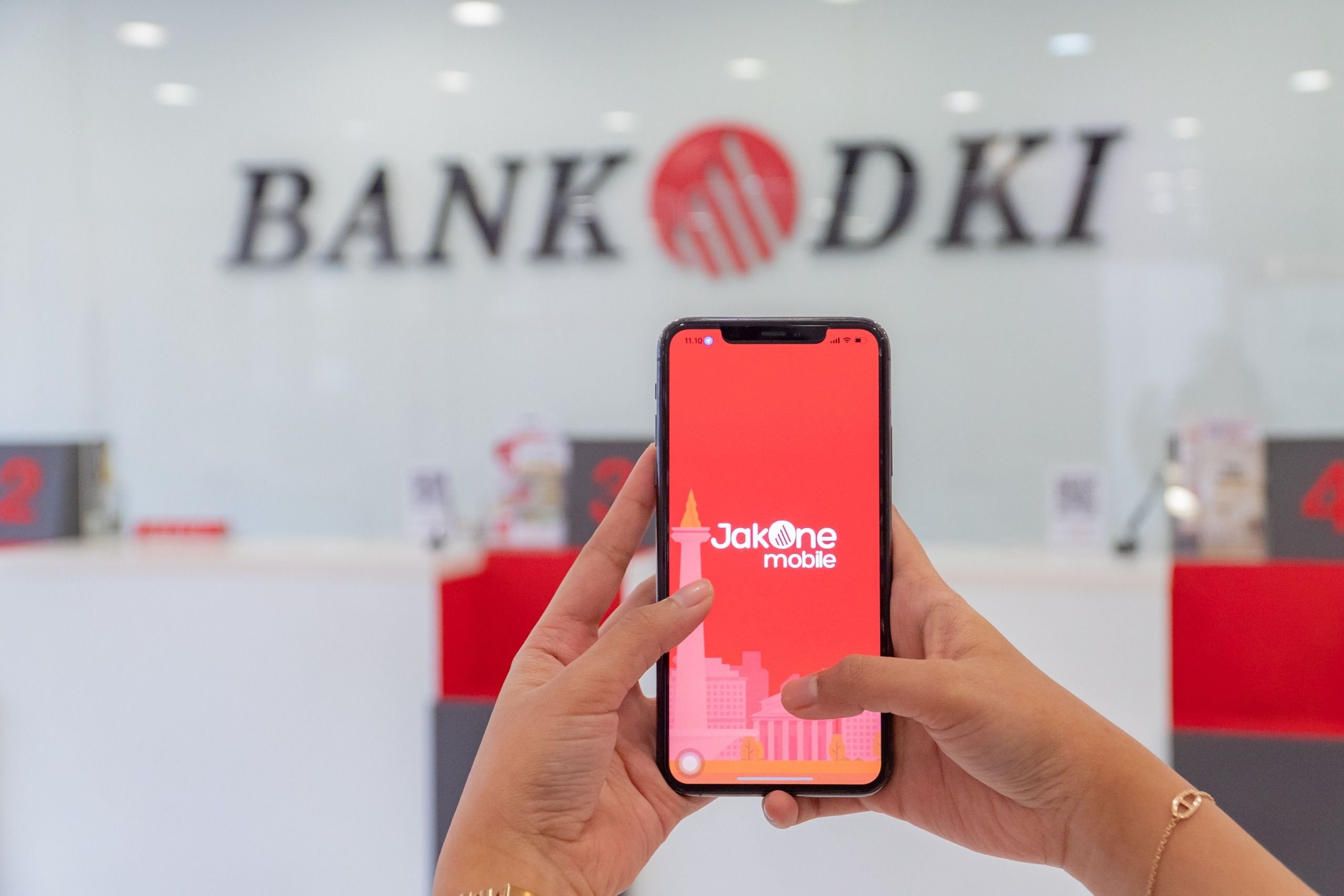 Collaborating with the Mini 4WD Community, Bank DKI Encourages Non-Cash Transactions