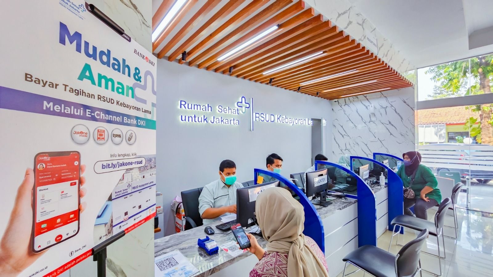 Expanding Digitalization, Bank DKI Collaborates with Kebayoran Lama Regional Hospital