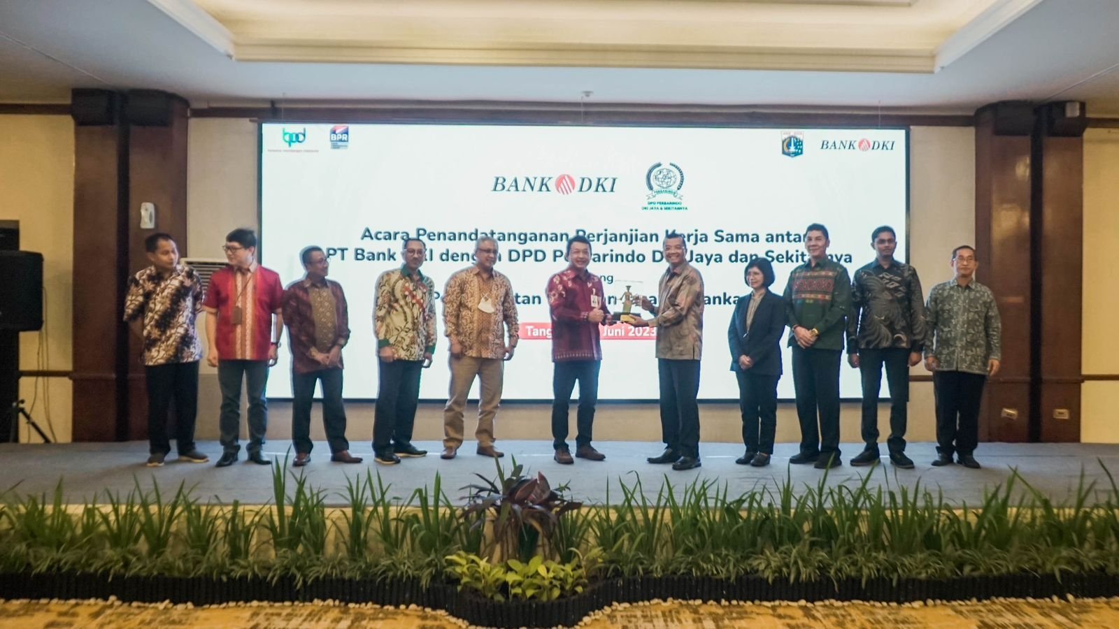 Improving Digital Services, Bank DKI and DPD Perbarindo Collaborate to Present Abank BPR