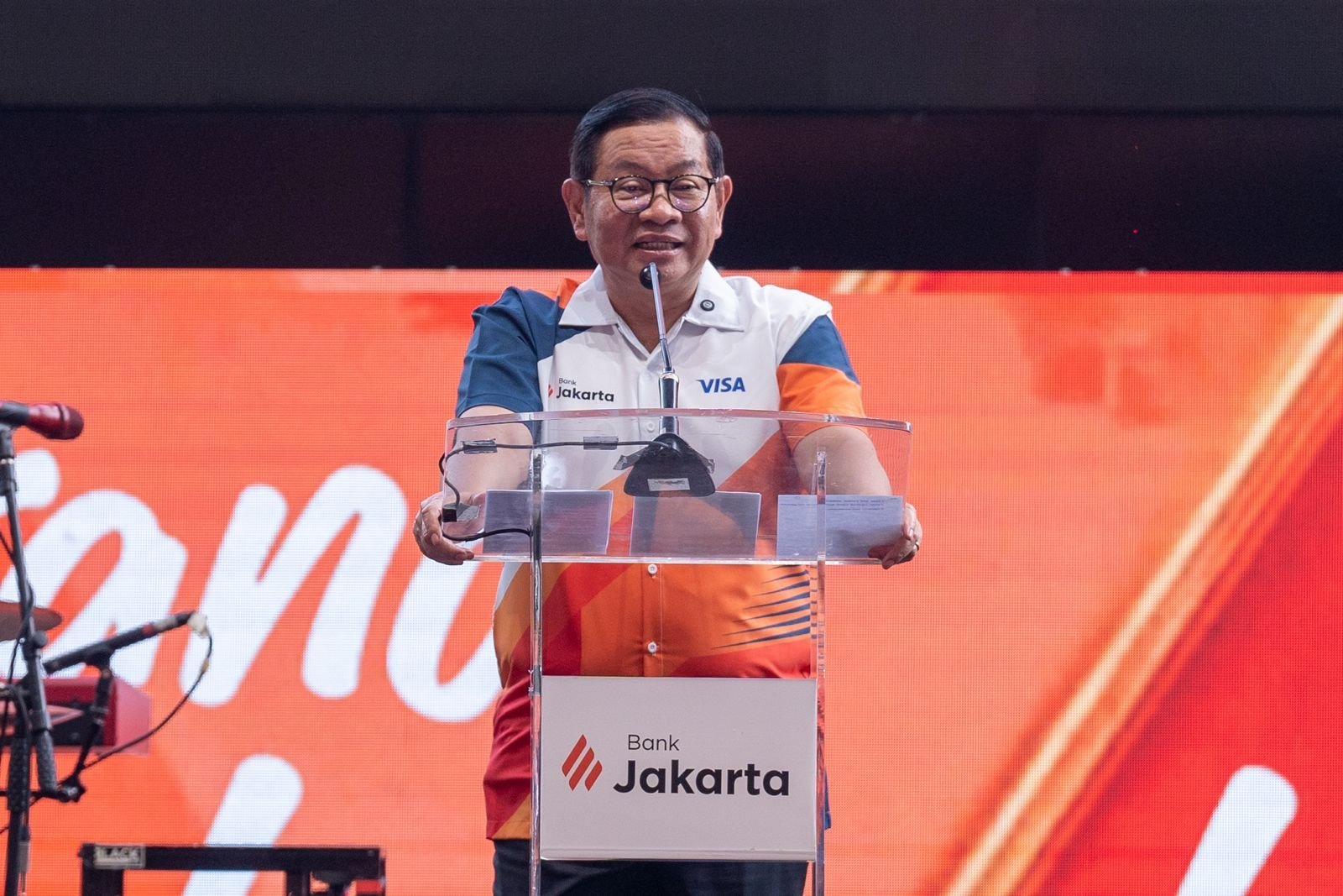 Attending the Launch of the Visa Debit Card, Governor Pramono: First Steps in the Transformation of Bank Jakarta