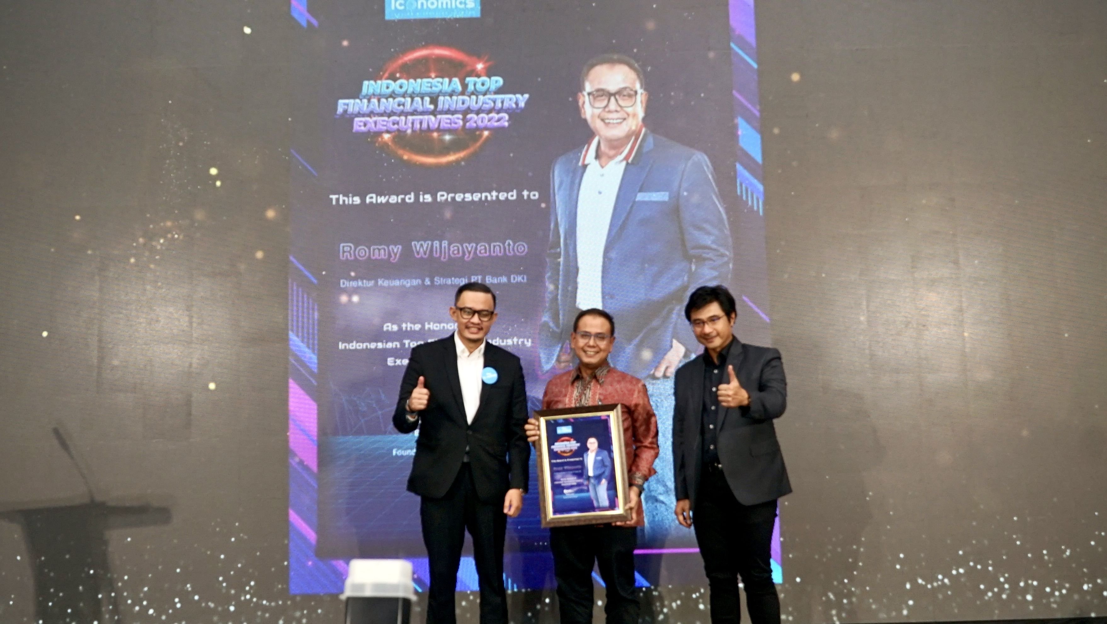 Bank DKI Wins The Top 20 Financial Services 2022