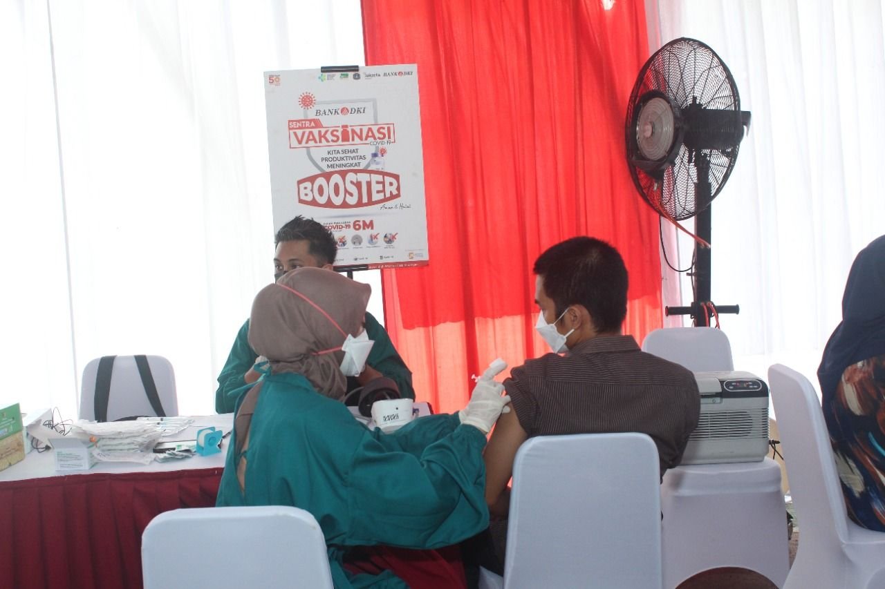 The following is the schedule for the Bank DKI Booster Vaccination Center. Residents can register via JAKI