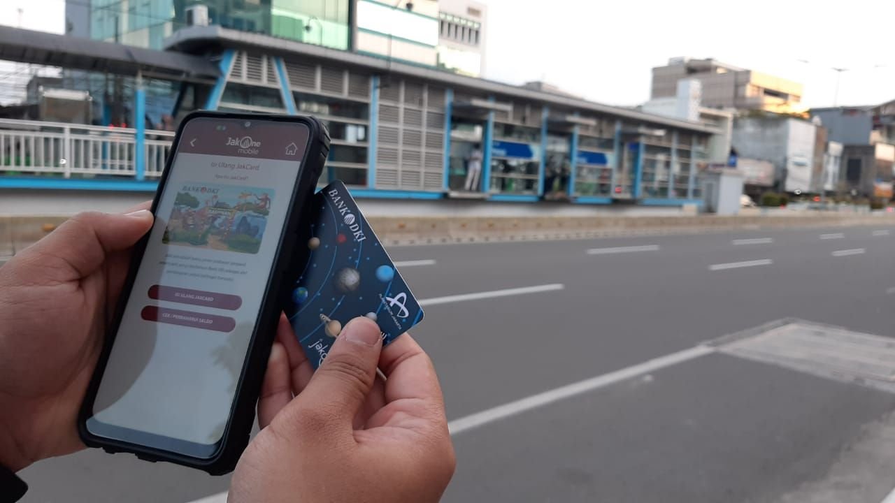 Transportation Sector Returns to Normal Operations, Bank DKI Invites People to Use Non-Cash Transactions
