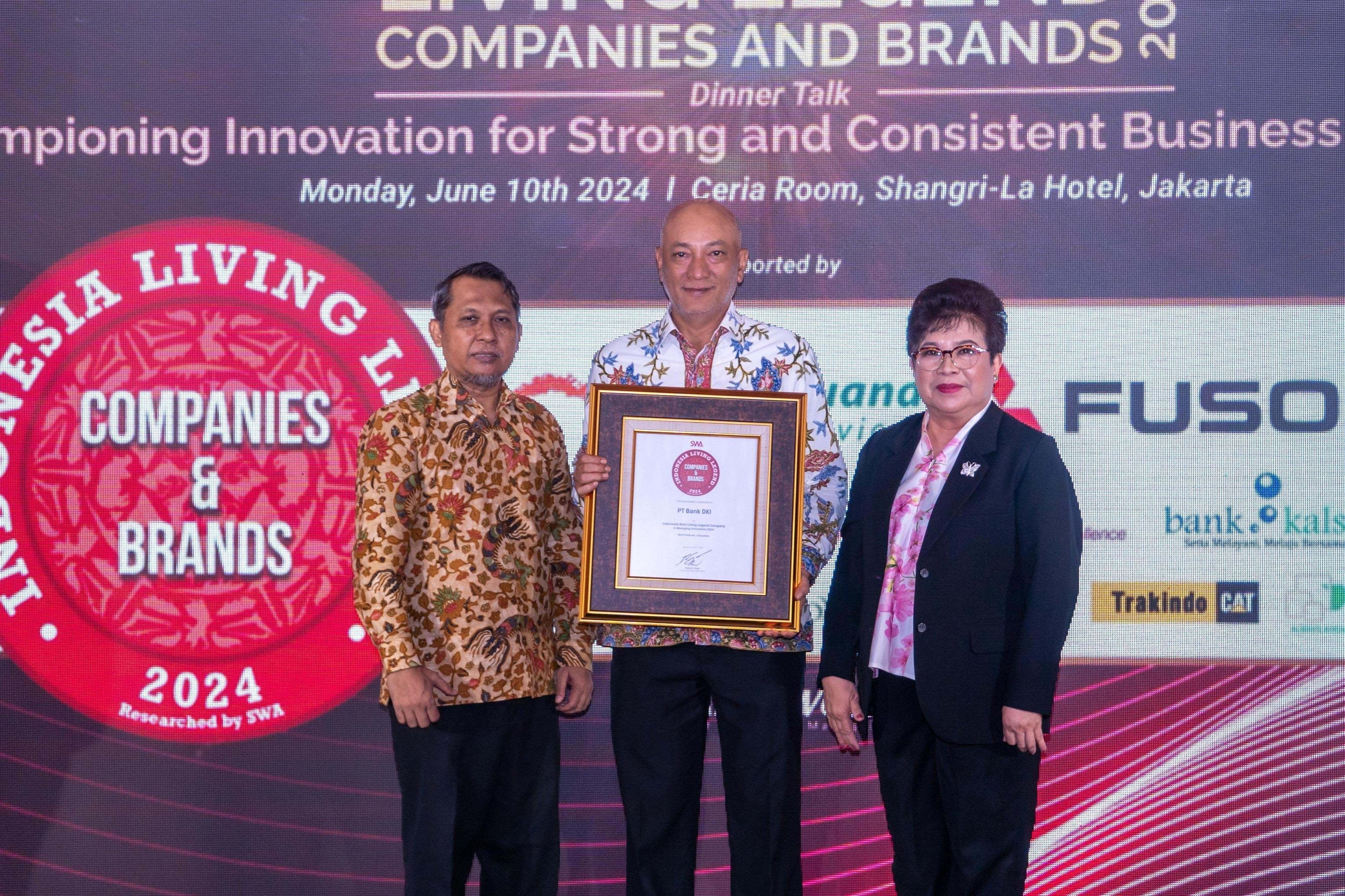 Presenting Sustainable Banking Service Innovation, Bank DKI Wins Indonesia Best Living Legend Company 2024
