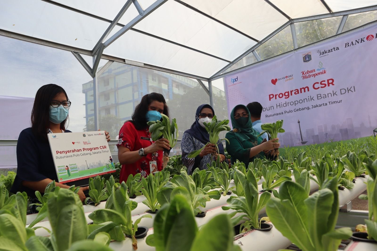 Consistently Realizing Sustainable Development through TJSL, Bank DKI Wins Indonesia Best CSR Award 2024