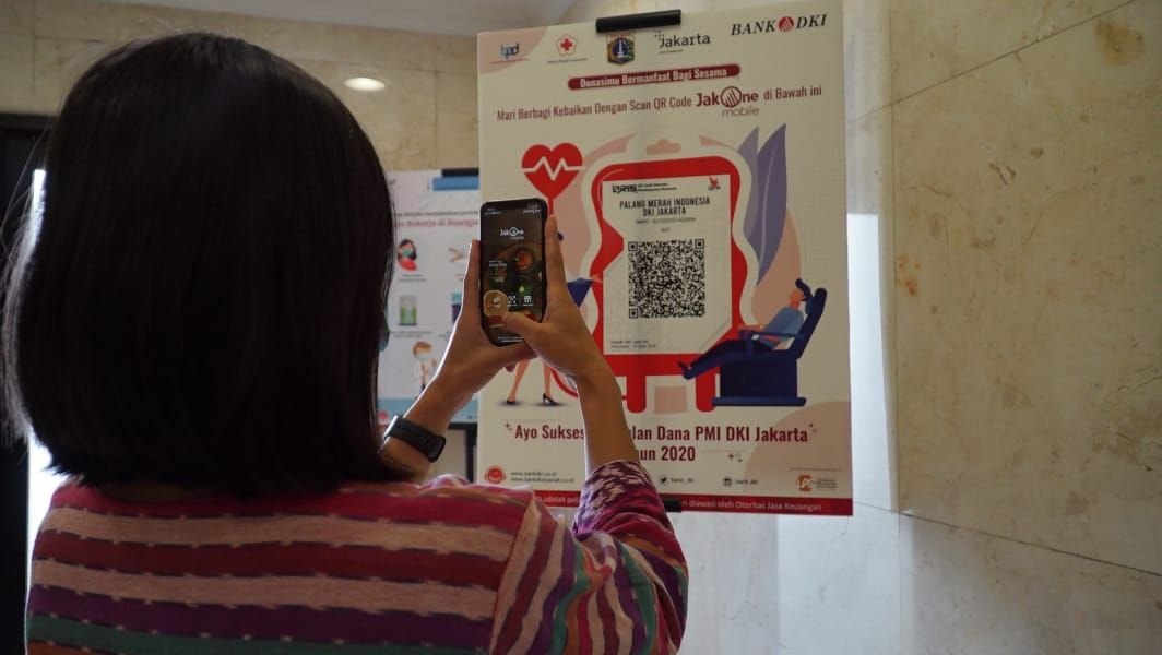 Bank DKI Supports Non-Cash Payment System for PMI DKI Jakarta Donations