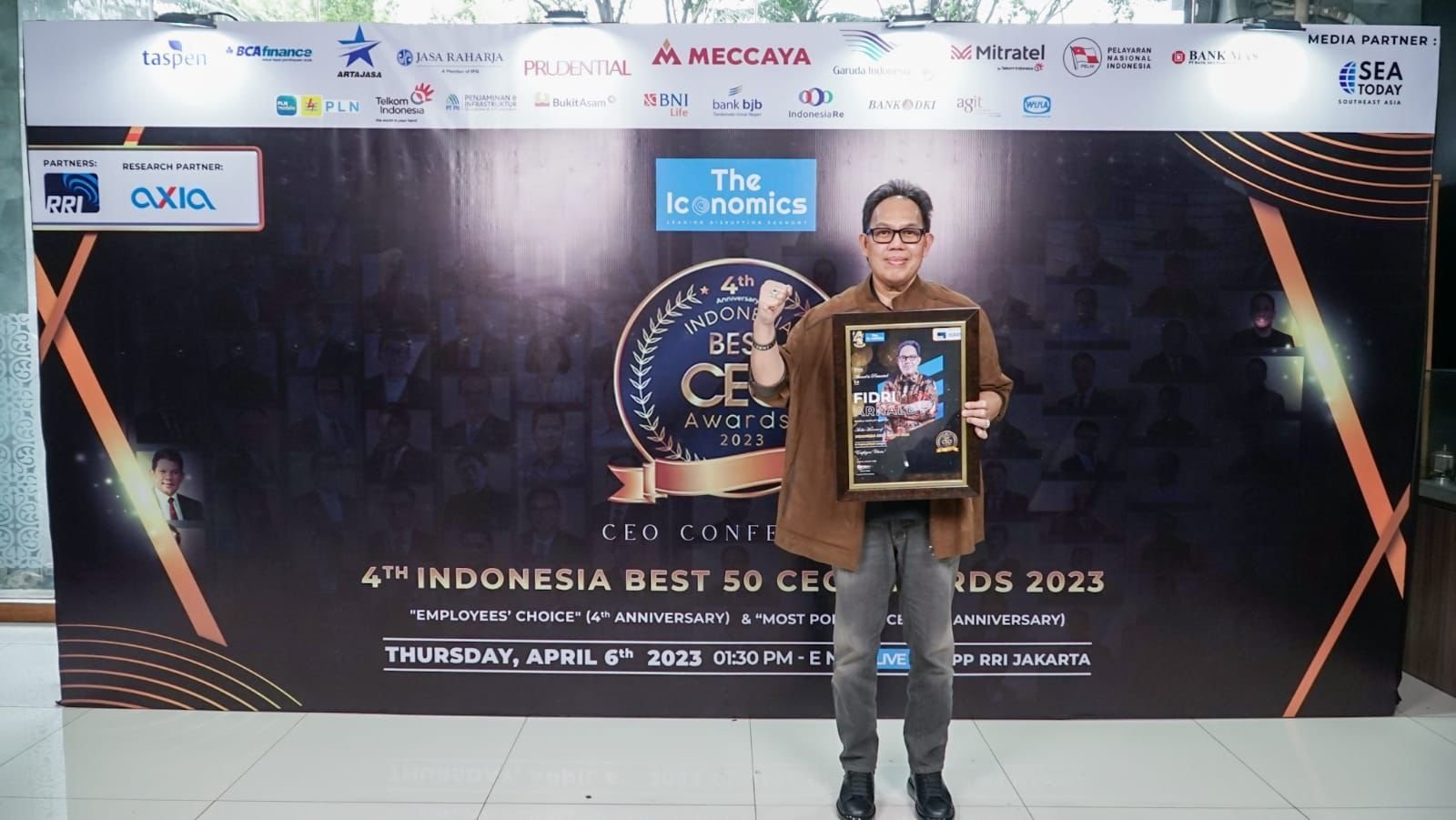 Successfully Leading Bank DKI to Rapid Growth, Bank DKI President Director Fidri Arnaldy Wins Indonesia Best 50 CEO Awards 2023