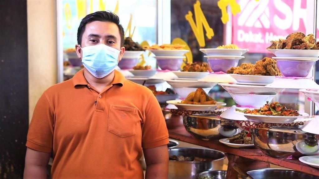Helped by Credit from Bank DKI, This is the Story of RM Padang Owner Trio Minang Survive in the Midst of the Pandemic