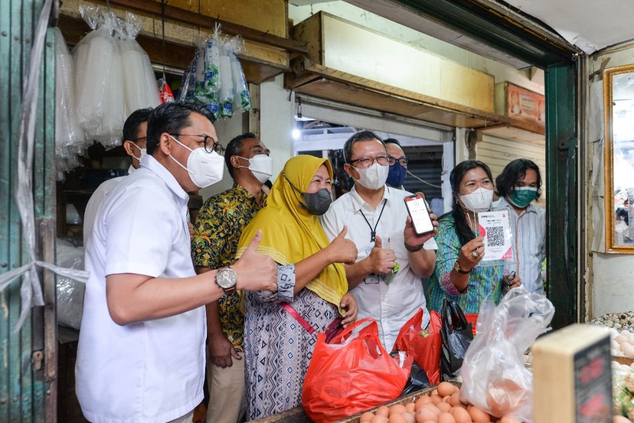 Encouraging Market Digitalization, Bank DKI Supports SIAP QRIS at Kedoya Market
